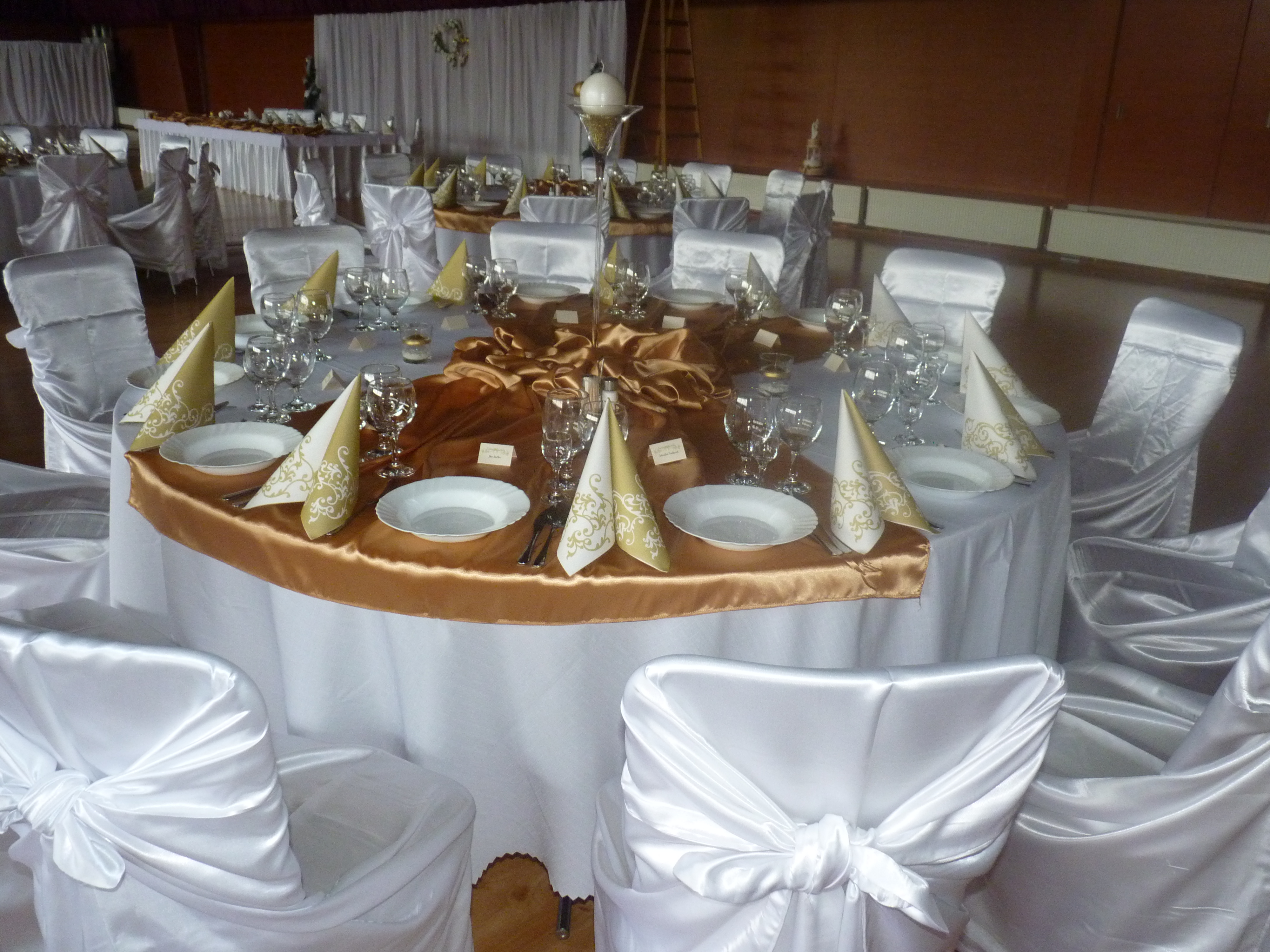 Veľká zlatá svadba - okrúhle stoly -Reštaurácia Lietadlo, Podlipníky, Hanušovce n/T, Vranov n/T, Prešov