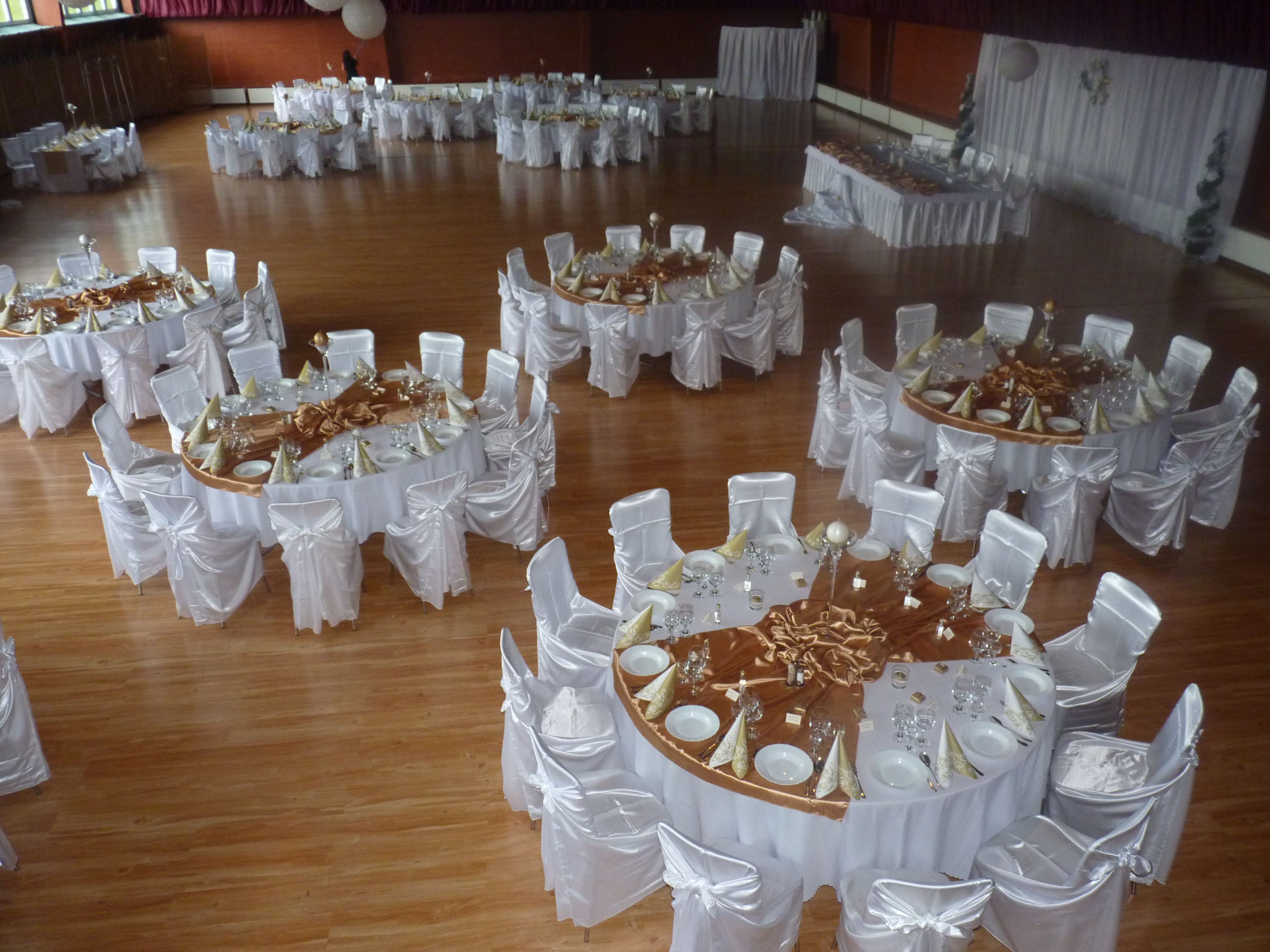 Veľká zlatá svadba - okrúhle stoly -Reštaurácia Lietadlo, Podlipníky, Hanušovce n/T, Vranov n/T, Prešov